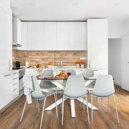 Joivy Bright And Beautiful 4br 5 Mins To Rato Subway Appartement *