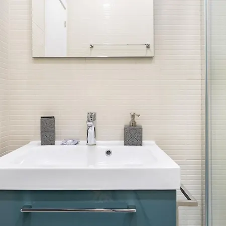 Joivy Bright And Beautiful 4br 5 Mins To Rato Subway Lejlighed Lisboa