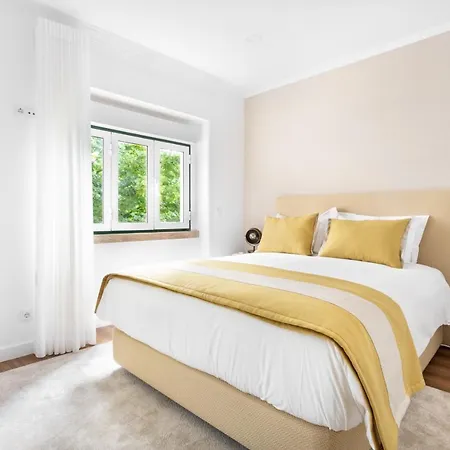 Lejlighed Joivy Bright And Beautiful 4br 5 Mins To Rato Subway Lisboa