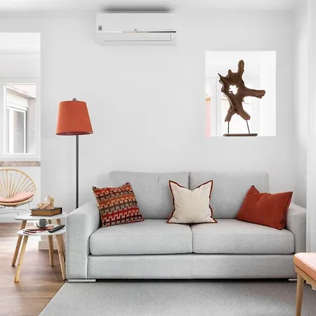 Joivy Bright And Beautiful 4br 5 Mins To Rato Subway