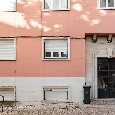 Lejlighed Joivy Bright And Beautiful 4br 5 Mins To Rato Subway Lisboa
