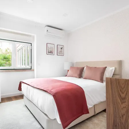 Joivy Bright And Beautiful 4br 5 Mins To Rato Subway Lisboa